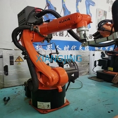 KUKR 20 R3100 utilizó el robot de KUKA para empaletar y soldar con autógena