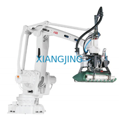 robot industrial usado IRB 4600 de ABB la selección del eje del brazo 6 del robot y selección de la carga útil 60kg del lugar y máquina del lugar