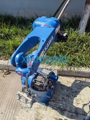 YASKAWA GP12 que carga descargando el robot industrial usado con el regulador YRC1000