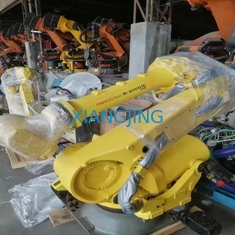 R-2000iC/210F Fanuc utilizó los robots industriales con R-30iB más el gabinete enseña a pendiente