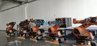 Brazo ADICIONAL del robot industrial de la segunda mano de KUKA KR210 R3300 para la manipulación de materiales