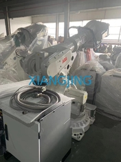 6700-15R5 / 2,85 el robot usado de ABB con el gabinete enseña a la segunda mano pendiente