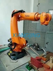 KR60 utilizó el robot de KUKA con el gabinete enseña a la segunda mano pendiente 9,9 nueva