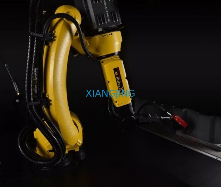 La mano de Secone utilizó el robot M - 10iD de Fanuc con R-30iB más el regulador For Welding