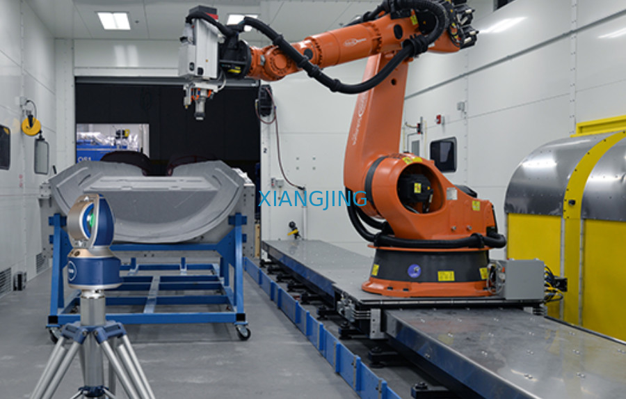 KR120 R2700 utilizó el robot de KUKA con el gabinete enseña a la segunda mano pendiente 9,9 nueva
